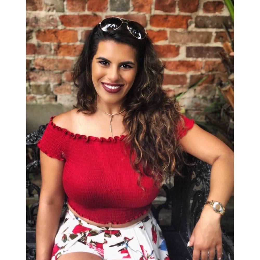 Meet your Posher, Alexandra